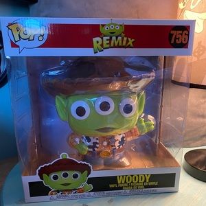 Funko pop 10” woody alien remix toy story